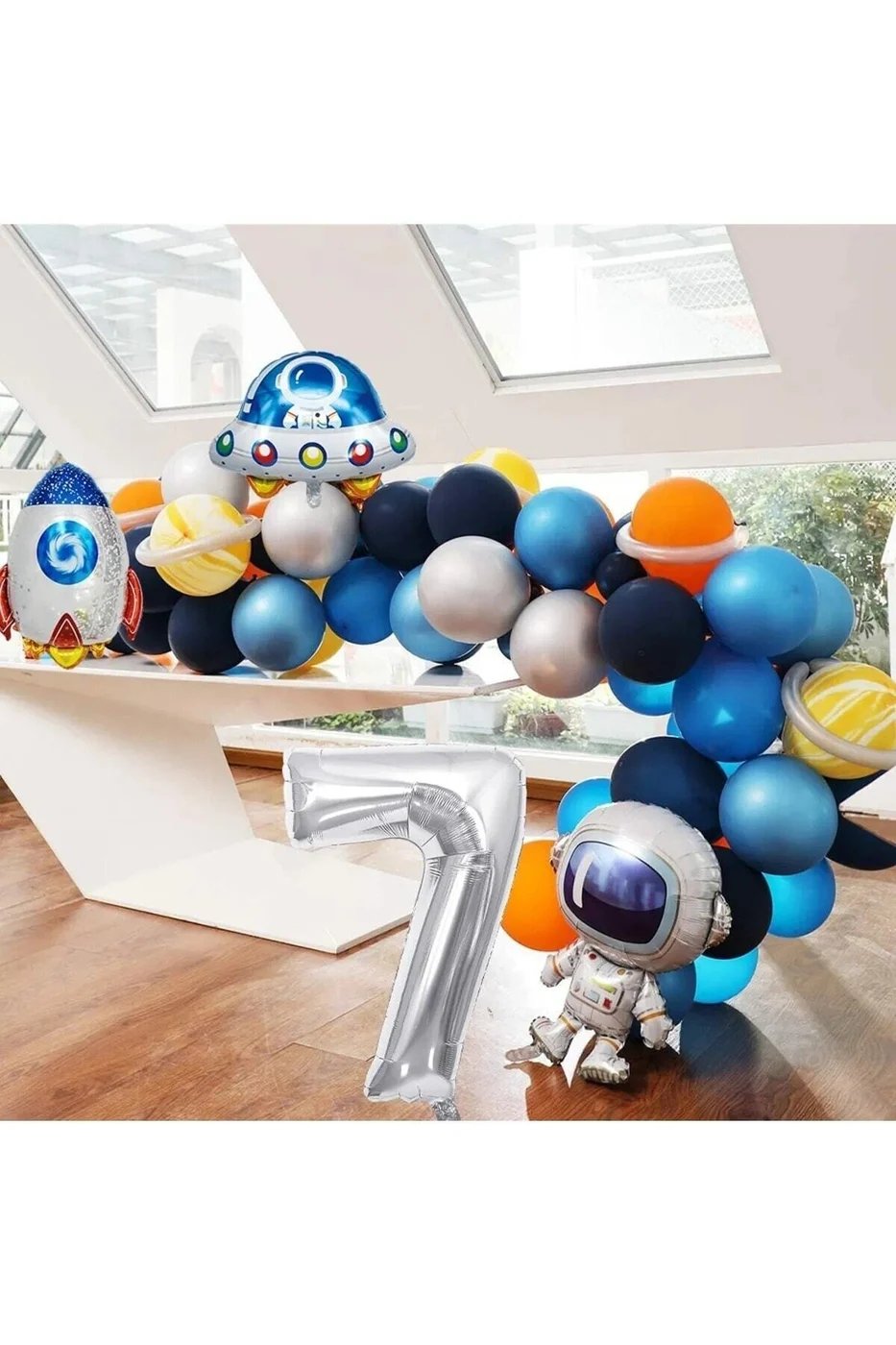 Uzay Temalı Doğum Günü Seti 7 Yaş; 4 Adet Folyo, 50 Lateks Balon, Banner, Balon Zinciri, Balon Bandı gorsel 4