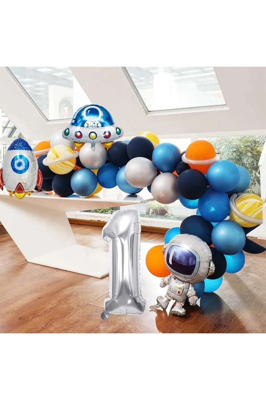 Uzay Temalı Doğum Günü Seti 1 Yaş; 4 Adet Folyo, 50 Lateks Balon, Banner, Balon Zinciri, Balon Bandı gorsel 4