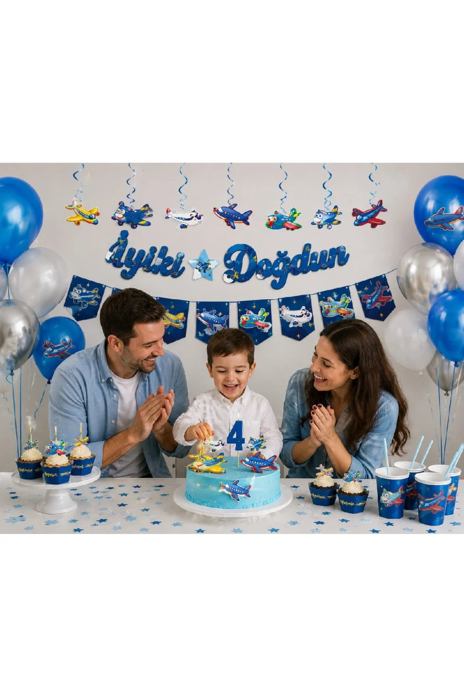 Uçak Parti Seti 6 Parça | İyi Ki Doğdun Doğum Günü Süsleri | Erkek Çocuk Parti Konsepti | Banner + Tavan Sarkıt + Pasta Figürü