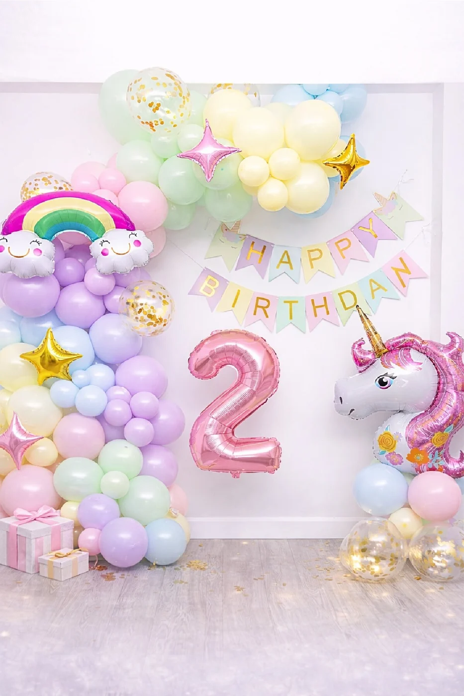 Yaş Balonlu Unicorn Temalı Pastel Doğum Günü Süsleme Seti Balon Zincirli Deluxe Parti Seti Konsepti
