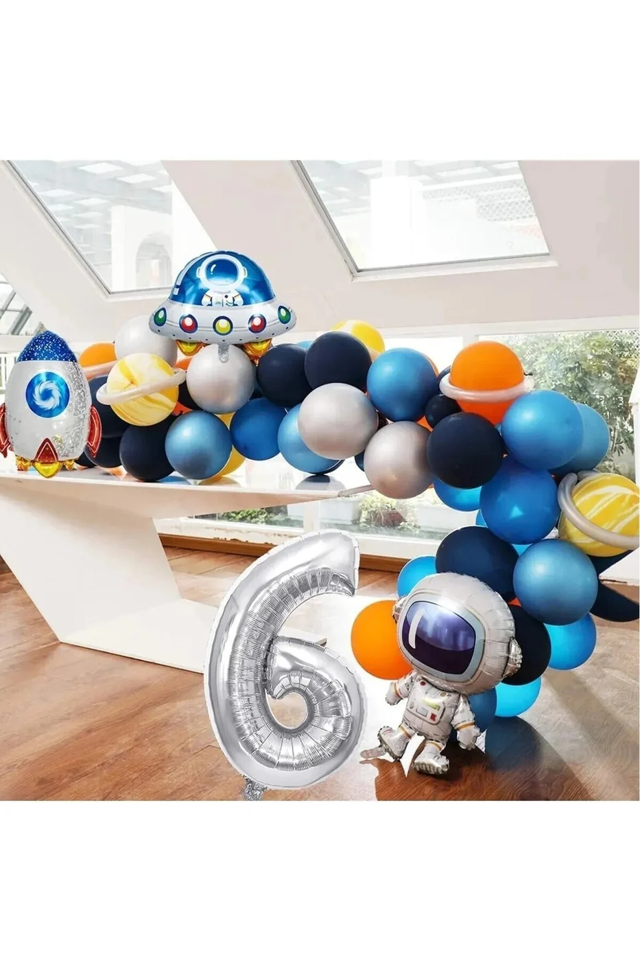 Uzay Temalı Doğum Günü Seti 6 Yaş; 4 Adet Folyo, 50 Lateks Balon, Banner, Balon Zinciri, Balon Bandı gorsel 3