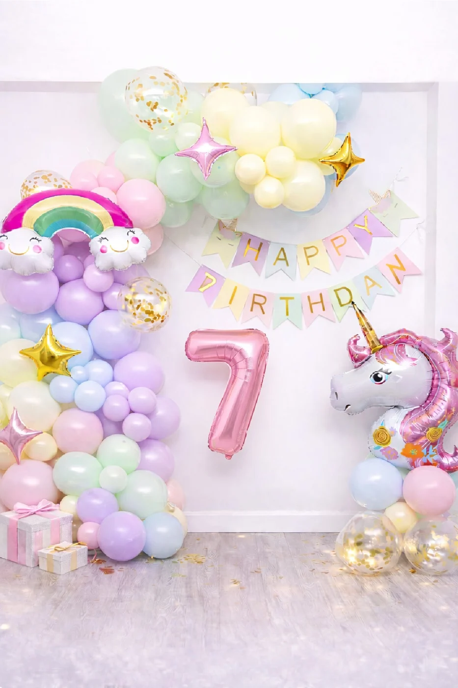Yaş Balonlu Unicorn Temalı Pastel Doğum Günü Süsleme Seti Balon Zincirli Deluxe Parti Seti Konsepti