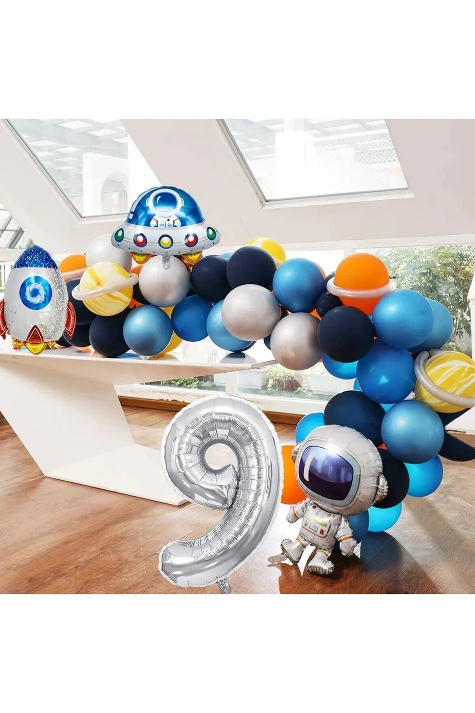 Uzay Temalı Doğum Günü Seti 9 Yaş; 4 Adet Folyo, 50 Lateks Balon, Banner, Balon Zinciri, Balon Bandı gorsel 4