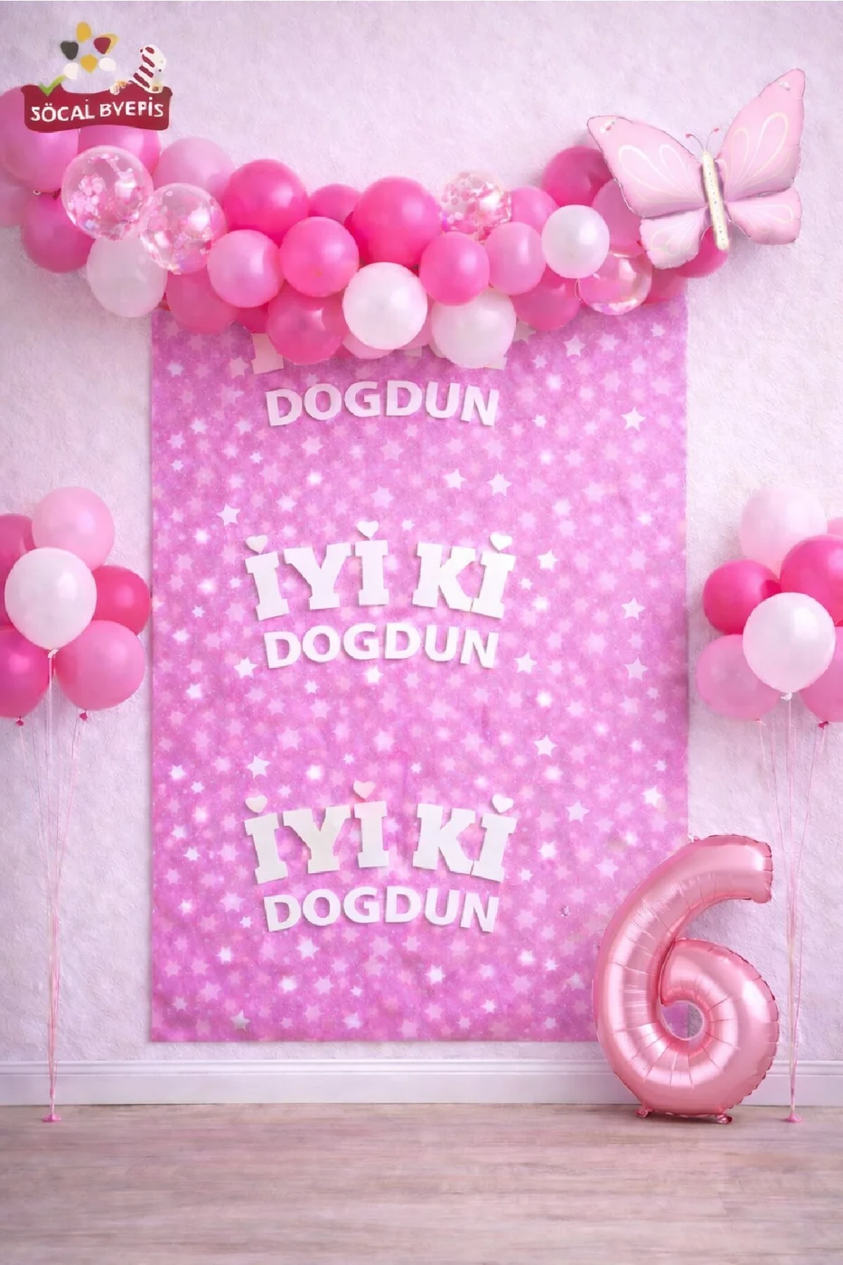 Retro Kelebekli Pembe Yaş Balonlu İyi Ki Doğdun Baskılı Arkafon Doğum Günü Parti Seti Süsü